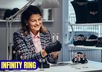 Infinity ring