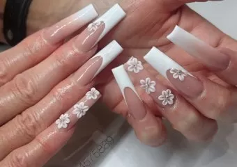 Jeena Nails & Spa