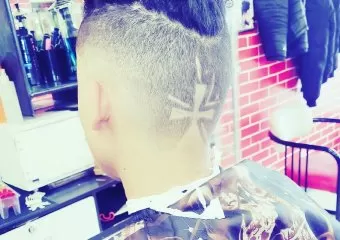 King Afro barbershop and hair salon