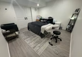 Massage by Tikky