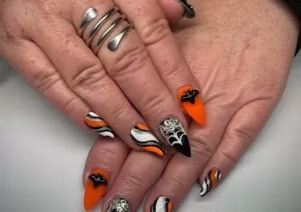 Syd Does Nails