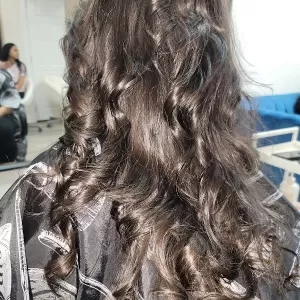 Anjali's Makeover beauty salon