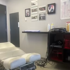 Chinook Chiropractic Massage & Physiotherapy Clinic