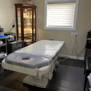 Hi Massage & Acupuncture
