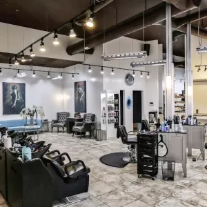 J&J HAIR SALON