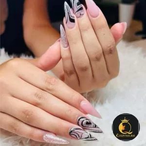 Queen Nail Bar Wolf Willow