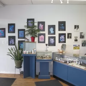 Roberts Repair & Custom Designs