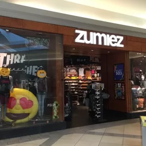 Zumiez